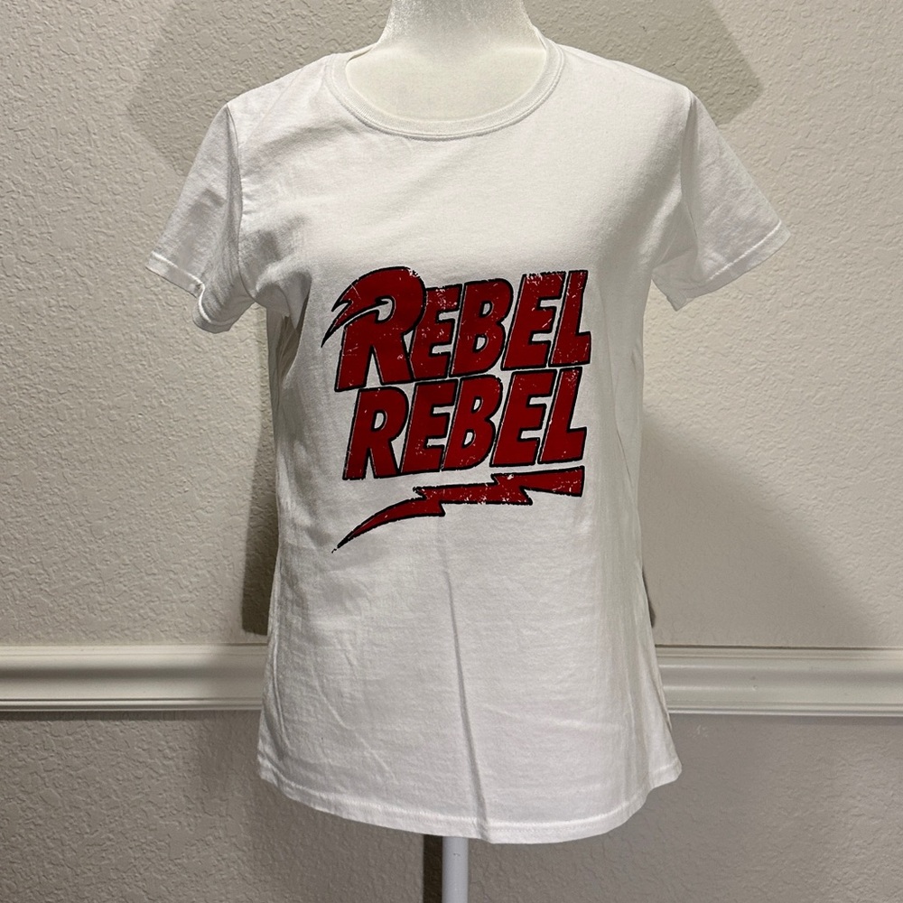 Rebel Rebel Graphic Tee Size Small X Nasty Gal - Picture 3 of 4